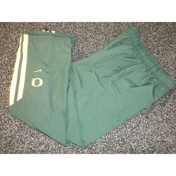 Nike Team Pants Mens L Green Oregon Ducks Mesh Lined Wicking Rain Warm Up Track - Picture 1 of 12